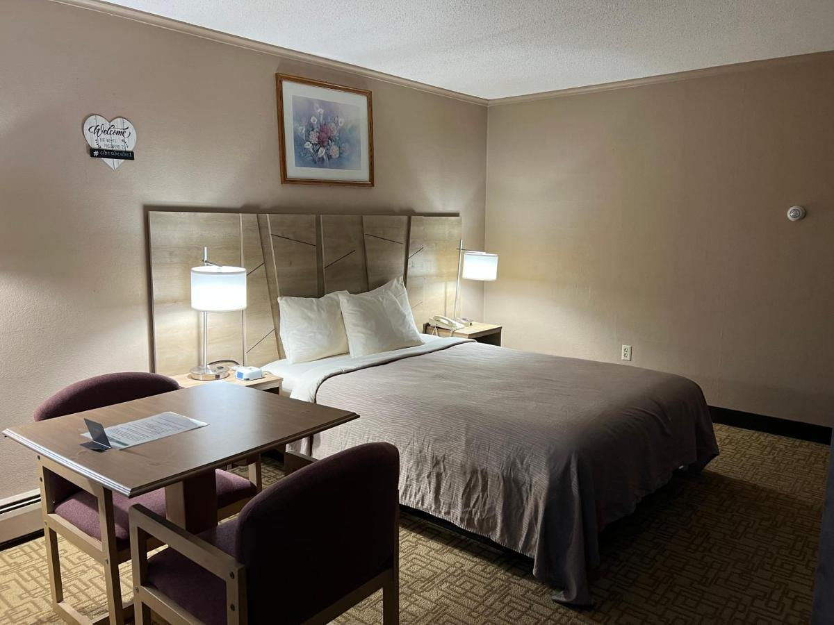 Viking Arms Inn - ลูดิงตัน ภายนอก รูปภาพ